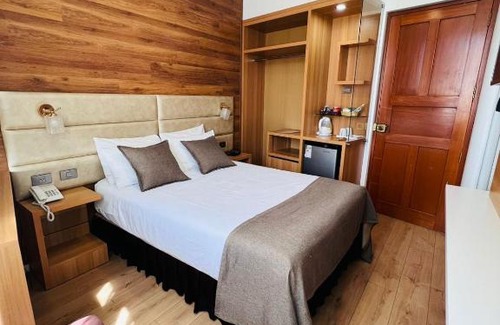 Cerro Colorado District Hotel | OQ MIRADOR CLASSIC - AIRPORT