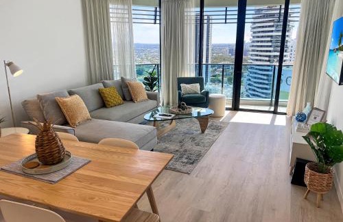 Broadbeach Apartment | Oracle 28th floor Tower 2 Ocean views! - GC Getaways