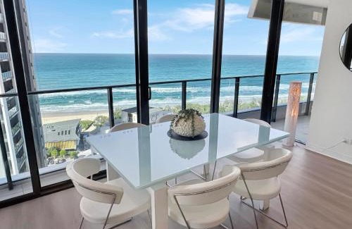 Broadbeach Apartment | Oracle Broadbeach Tower 1 Lvl 20 Free parking - GC Getaways