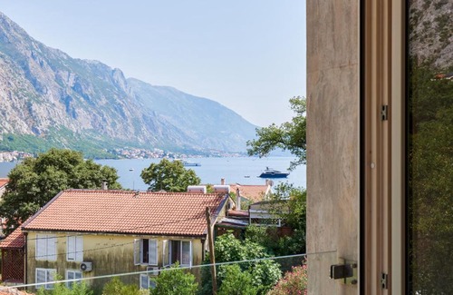 Orahovac Apartment | Orahovac Sea View