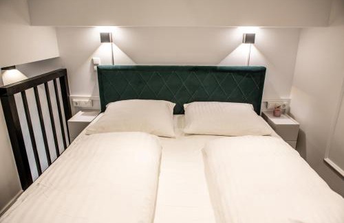 Kreuzberg Apartment | Oran Apartment 2