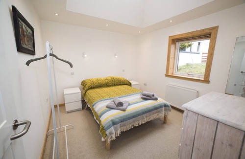 Lewis and Harris Cottage | ORAN NA CUTHAIG, pet friendly, character holiday cottage in Stornoway
