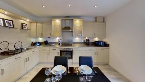 Central Aberdeen Apartment | Orange Apartments Rubislaw Mansions