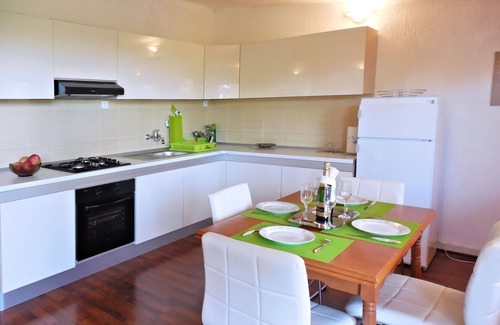 Bacvice Apartment | Orange Bamboo Suite- Fantastic Apartment near the beach and old town