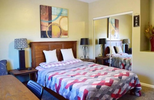 Palo Verde House | ORANGE HOUSE 2019NEW HOME 2 SUITES NEAR UA (Unit2)