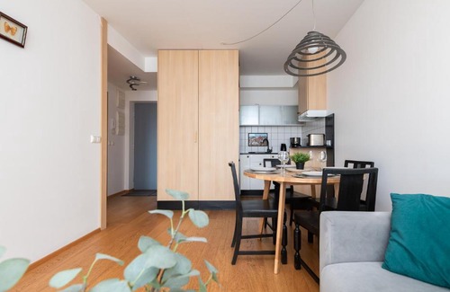 Mustamae Apartment | Orange Sipelga Balcony & Free Parking