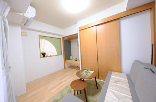 Naniwacho Apartment | orangehome TENROKU 1min from the stathon in the heart of Osaka