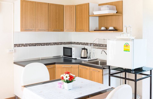 San Sai Apartment | Orawan Suites