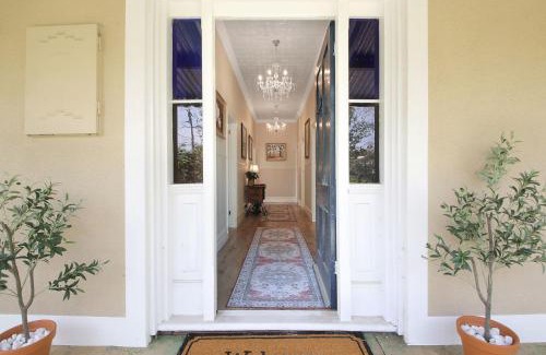 Beechworth House | Orchard House
