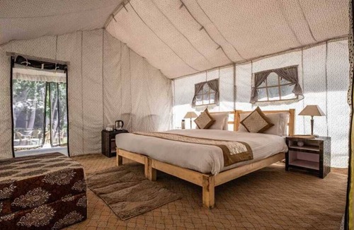 Hunder Hotel | Orchard Land