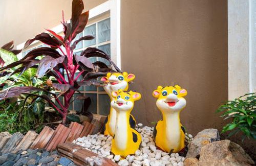 Ratsada Villa | Orchid Pool Villa Phuket - SHA Extra Plus