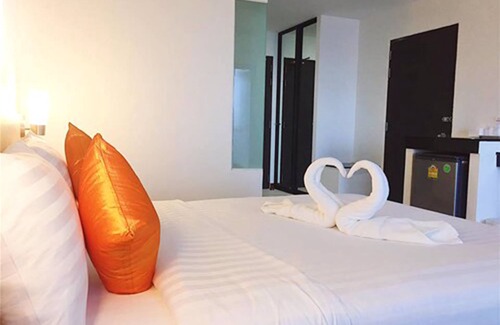 Ban Pa Yang Hotel | Orchid Riverview Hotel