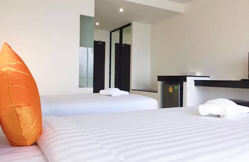 Ban Pa Yang Hotel | Orchid Riverview Hotel
