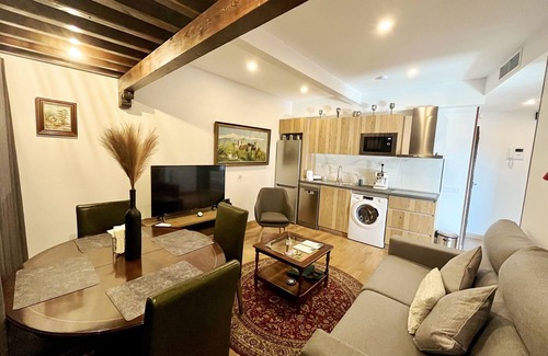 Toledo City Center Apartment | Orden de San Juan 2B