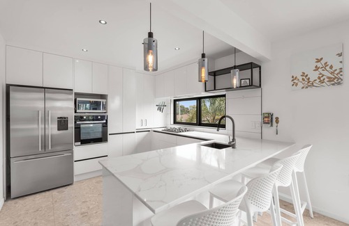 Orewa Apartment | Orewa Beachcomber