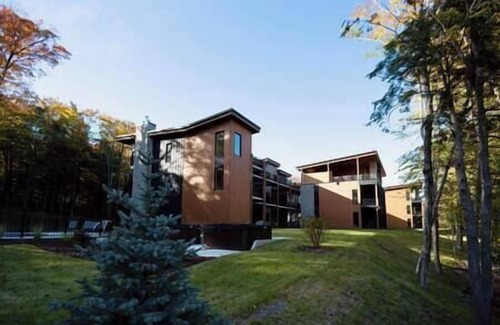 Orford Apartment | Orford Landmarks #114 SPA/SKI