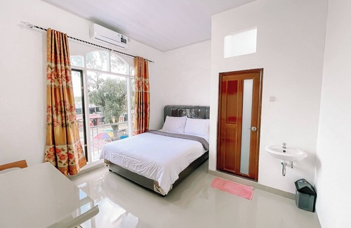Pematangsiantar Hotel | Orien Guest House By Helocus