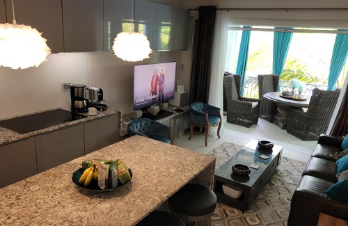 Orient Bay Condo | Orient Bay Village, St. MartinnWalking Distance To Club Orient
