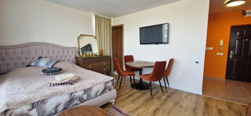 Sunny Beach Apartment | Orient Holiday