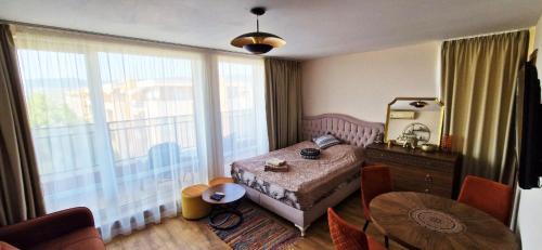 Sunny Beach Apartment | Orient Holiday