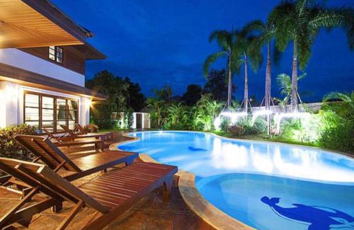Chiang Mai Villa | Oriental Thai luxury villa with Private pool
