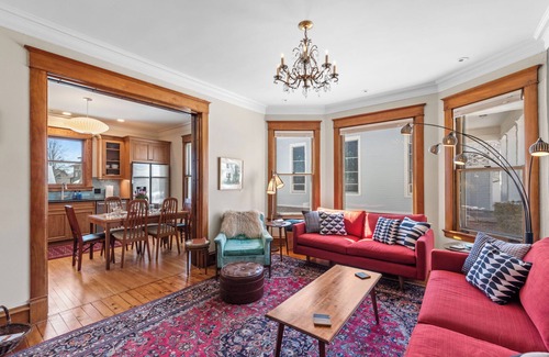Ellis Historical District House | Original Art |1904 Classic | Near Beach & Downtown