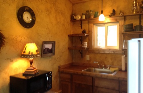 Custer Cabin | Original Log Cabin At Entrance To Custer State Park Overlooking Stockade Lake