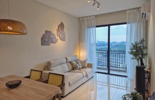 Johor Bahru Apartment | Origins Retreat - 4 Beds 4 Pax - 15 mins to CIQ