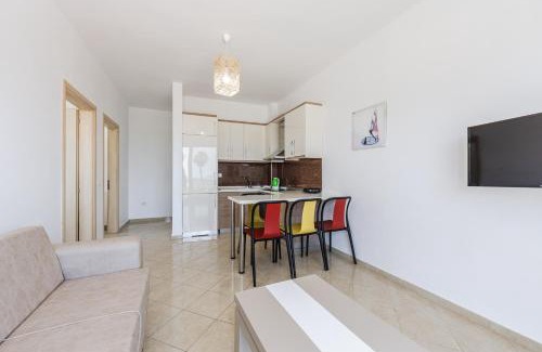 Orikum Apartment | Orikum Seaview Family Stay