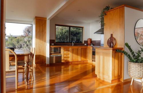 Binalong Bay House | Oriole Bay of Fires