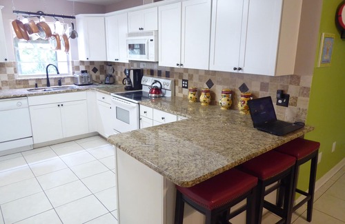 Altamonte Springs House | Orlando Area 5BR/2BA Home w/Jacuzzi!