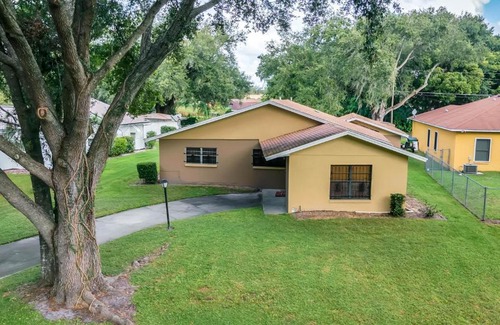 Northwest Orlando House | Orlando Cabin