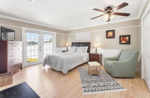 Orlando House | Orlando Lakehouse Dock, UCF, MCO