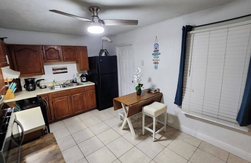 Orlando House | Orlando's Beach Styled House