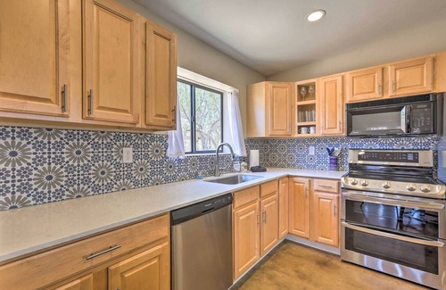 Rancho Verde House | Oro Valley Retreat w/Pool, Spa & Rooftop Views!