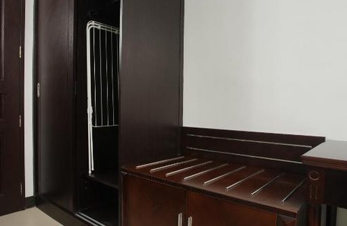 Ortigas Center Apartment | Ortigas Comfy Central Suite w/City View, FREE Pool & Gym
