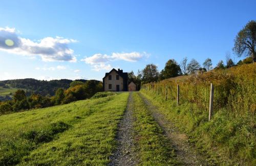 Jachowka House | Osada Dzikie Wino
