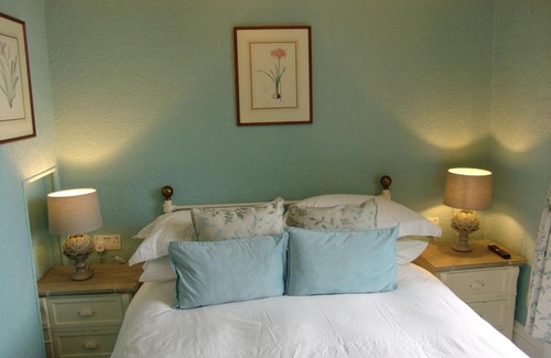 Stainburn Bed & Breakfast | Osborne House B&B Workington
