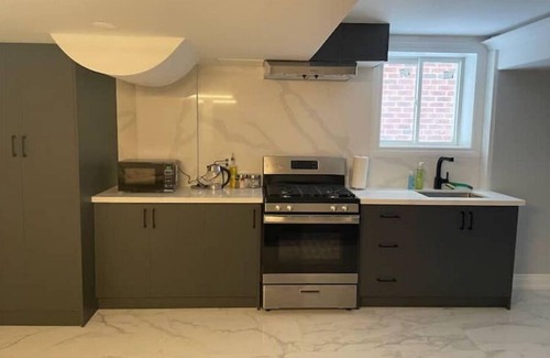 Durham Region House | Oshawa Connect: Prime Location, Modern Space