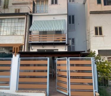 Castel Frentano Bed & Breakfast | Ospitati - B&B Le Tre Chiavi
