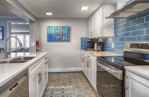 Ithaca House | Osprey Landing : 2 Minutes to Ithaca + Close to Cornell + Lakeside Retreat