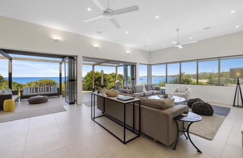 Sapphire Beach House | Osprey - Sapphire Beach NSW