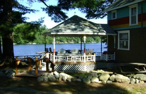 Waterboro House | Ossipee Lake house, pet friendly