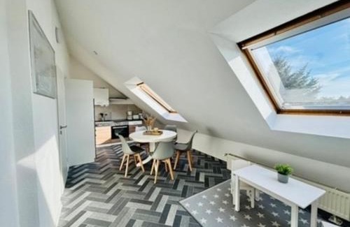 Luetow Apartment | Ostsee Familienwohnung mit 3 Schlafzimmern & Garten