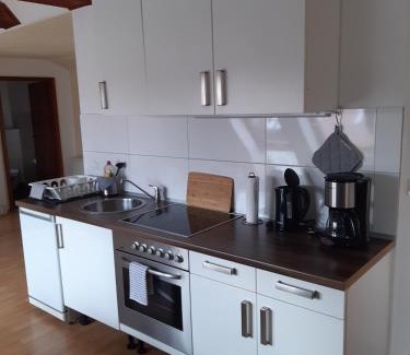 Dassow Apartment | Ostseeferienwohnung Storchennest