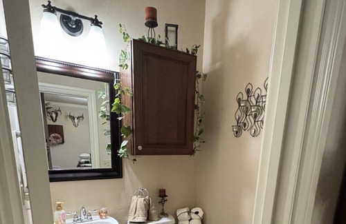 Stillwater House | OSU Game Day Retreat - Welcoming family home with spacious back patio