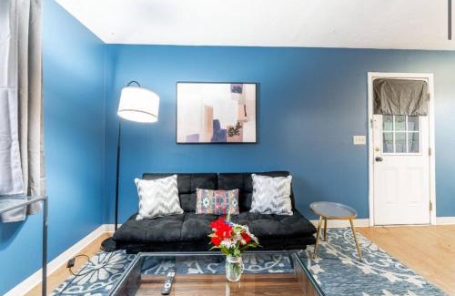 Short North Apartment | OSU - Heart of Short North -STEPS from High ST-OSU