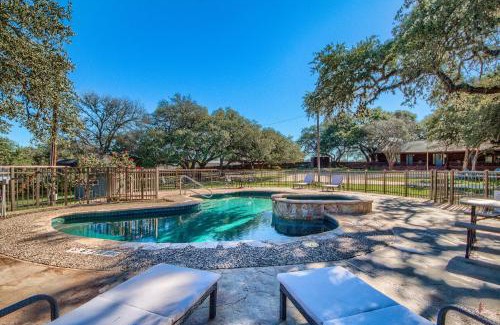 New Braunfels House | OT 250NH No Hurry