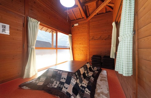 Tanabe Cabin | Otonashi no Sato Wataze Onsen & Cottage
