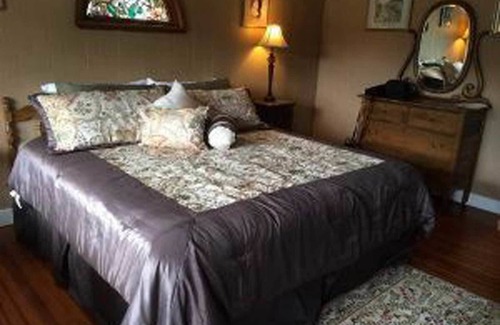 Otter Creek House | Otter Creek Inn